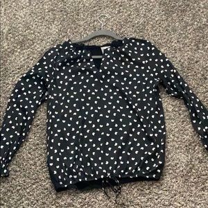 Women’s small black and white top
